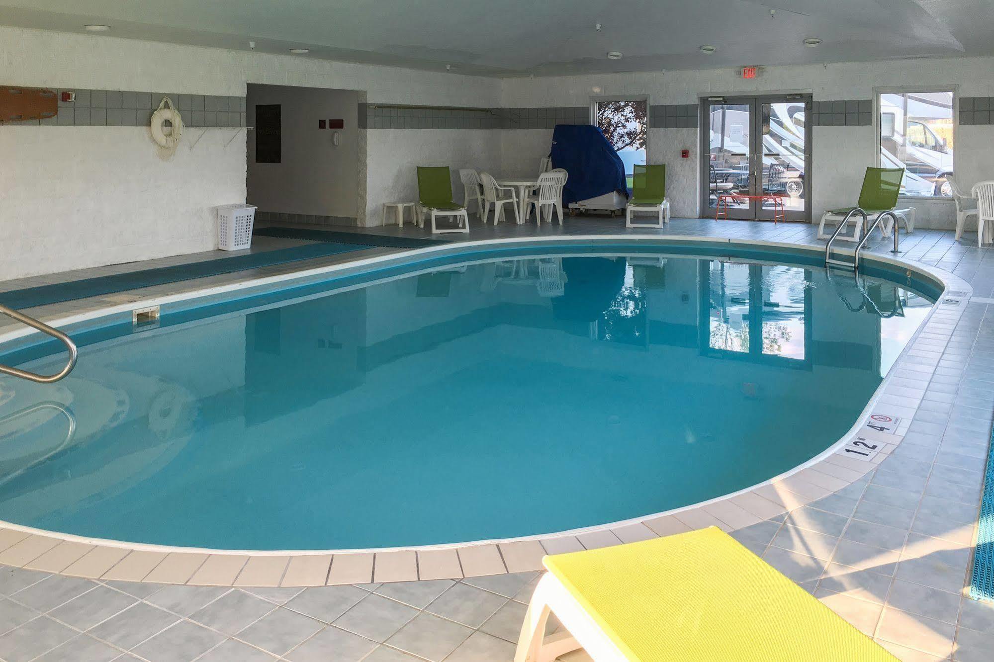 Bluffton Inn & Suites Luaran gambar